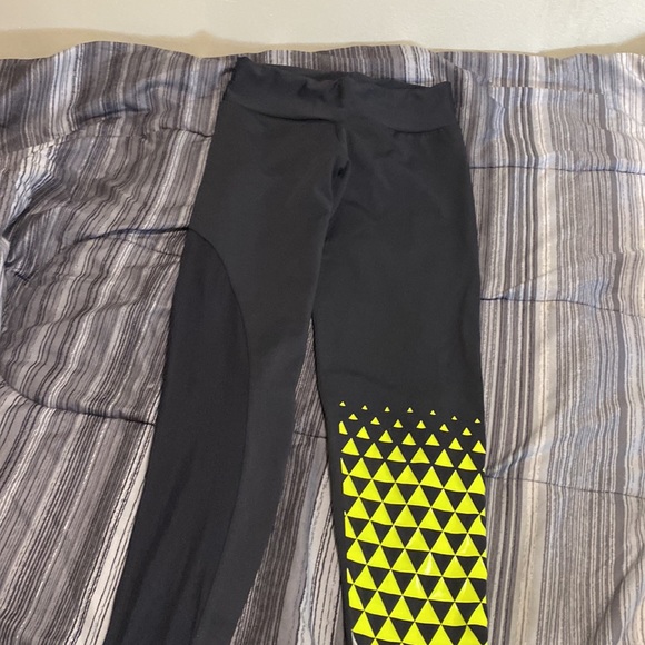Hipkini athletic leggings TAMANHO G black, yellow size small ? - Picture 3 of 12